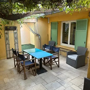 Place Des Lices Tropez Appartement